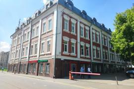 офисный блок в историческом особняке