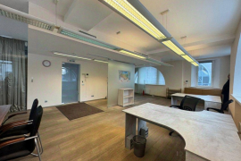 Свободное назначение, 90 м² 