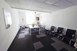 Сдается офис, 243.3 м²