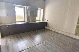 Свободное назначение с мокрой точкой, 48 м²