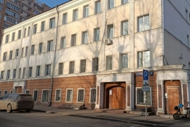 Здание, 1761 м²