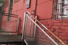 Продается здание  (C)