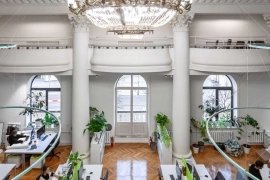 Здание на Комсомольской, 13680 м²