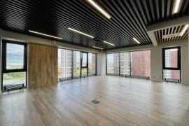 Офис в БЦ, отдельный вход 