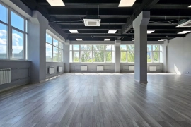 Офисный блок рядом с метро 