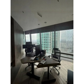 Офис в Москва-Сити, 142.6 м²