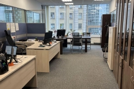 Сдается офис, 1012 м²  (B+)