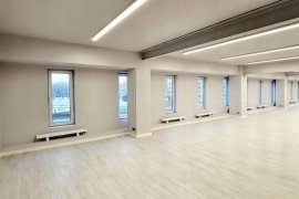 офисный блок рядом с метро