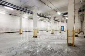 Склад, 525.6 м²