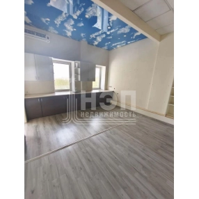 Свободное назначение с мокрой точкой, 48 м²