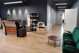 Офис, 323.9 м²