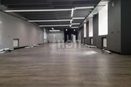 Офис, 600 м²